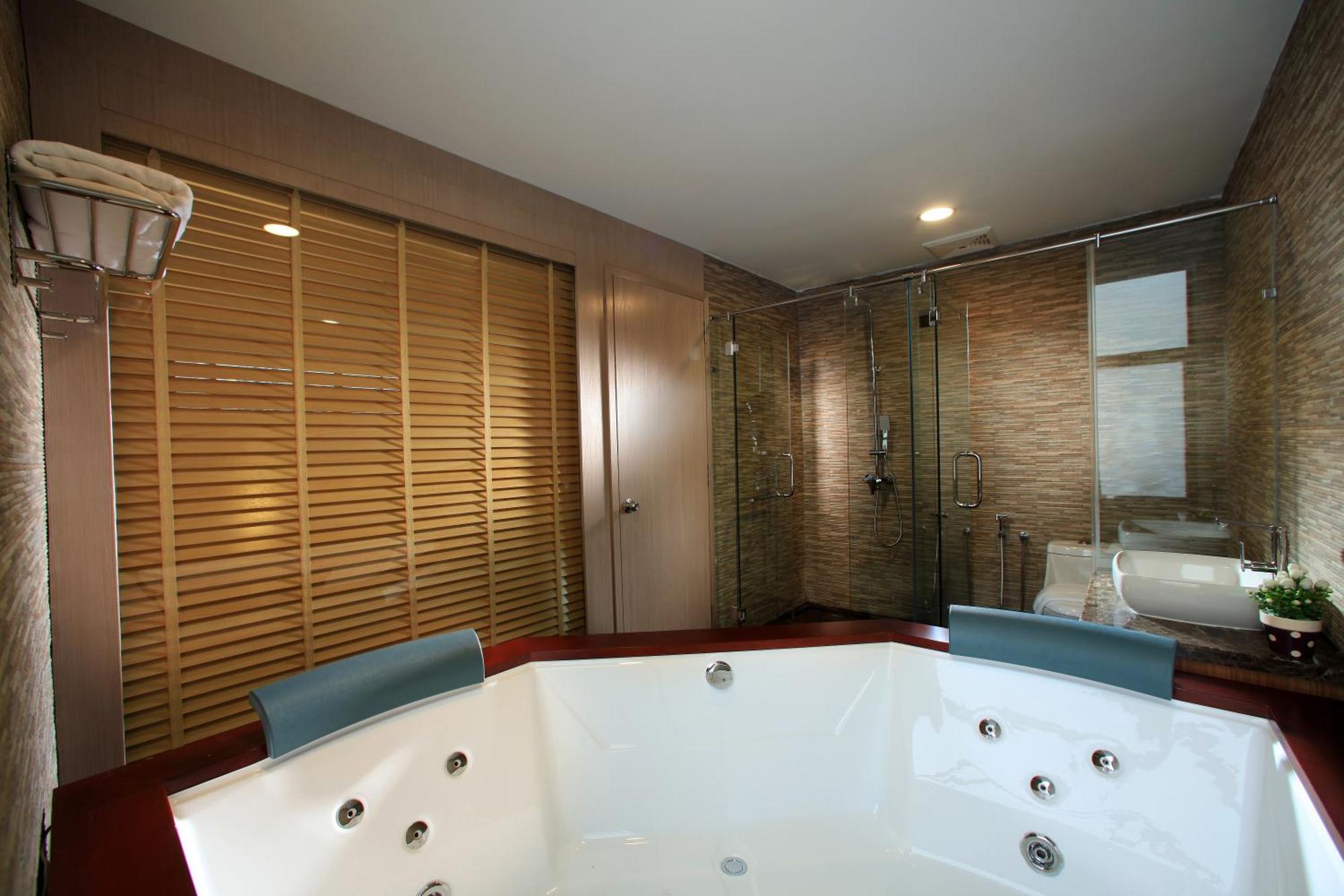 Izumi Hotel Bukit Bintang Kuala Lumpur Buitenkant foto